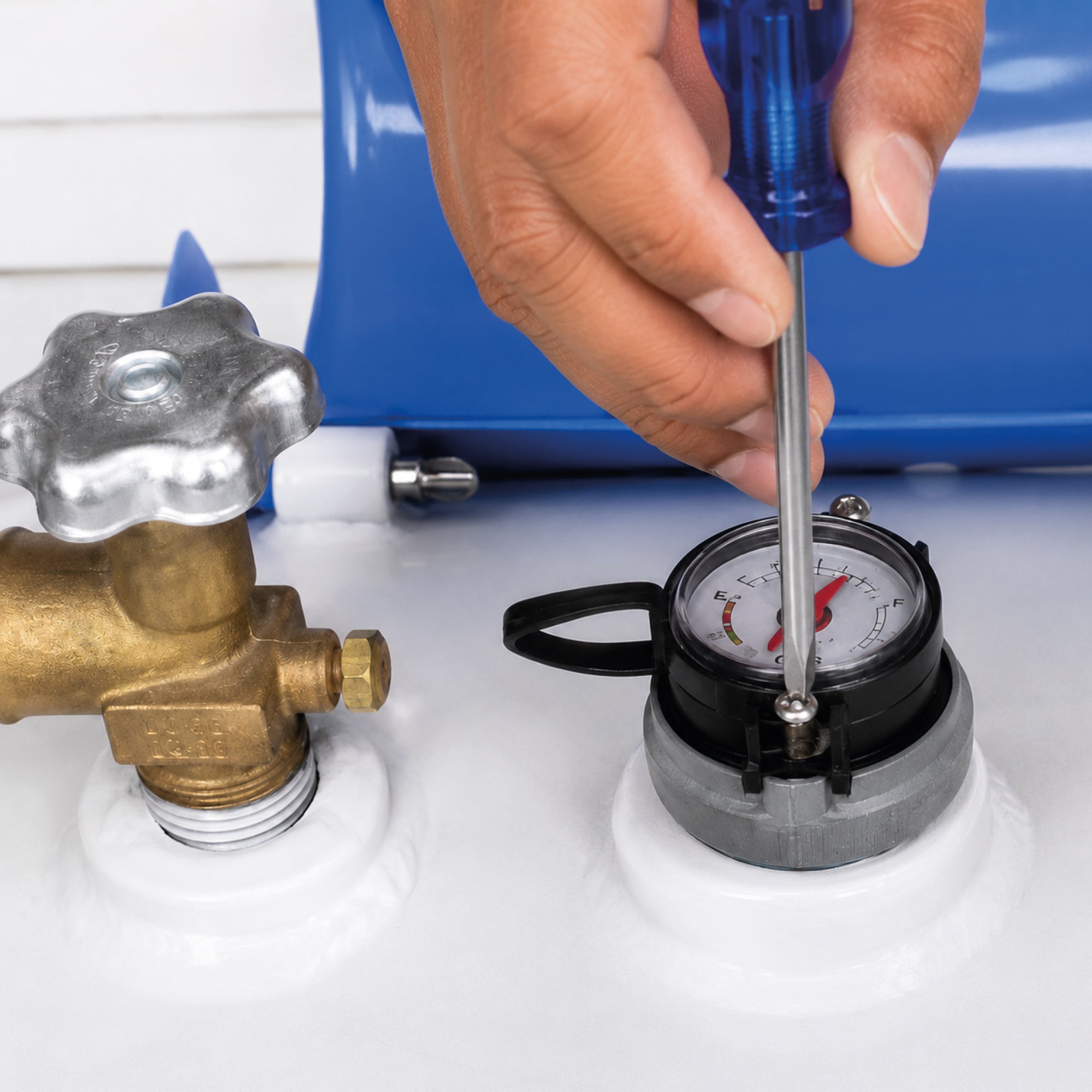 Sensor medidor inteligente para tanque de gas LP estacionario | Mide nivel de gas y detecta fugas | CONNECT-GASPRO